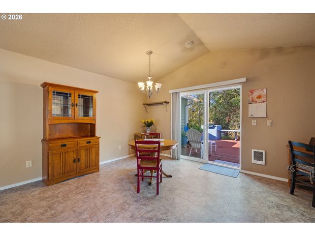 1215 N FIRST Ave, Rockaway Beach, OR 97136