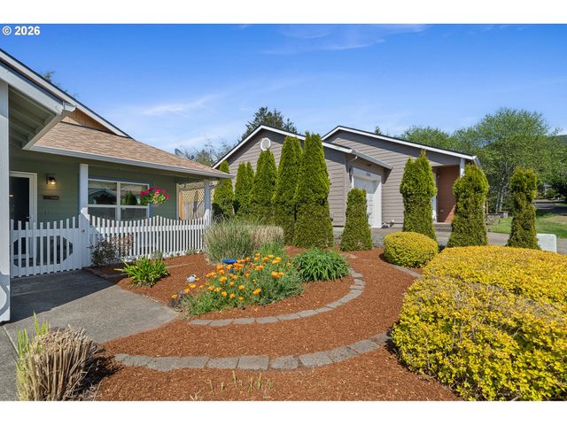 1215 N FIRST Ave, Rockaway Beach, OR 97136