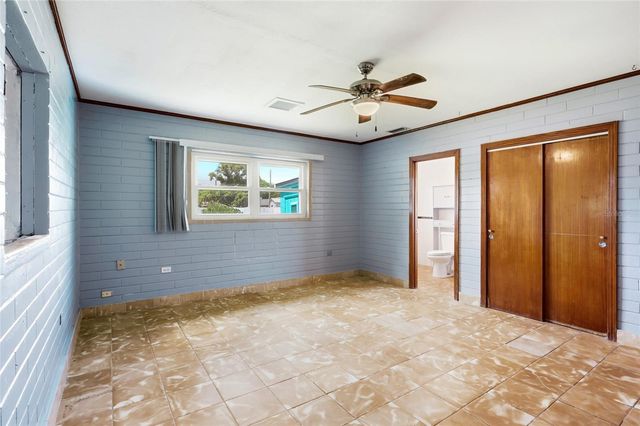 211 LAKESHORE BOULEVARD, St Cloud, FL 34769