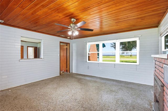 211 LAKESHORE BOULEVARD, St Cloud, FL 34769