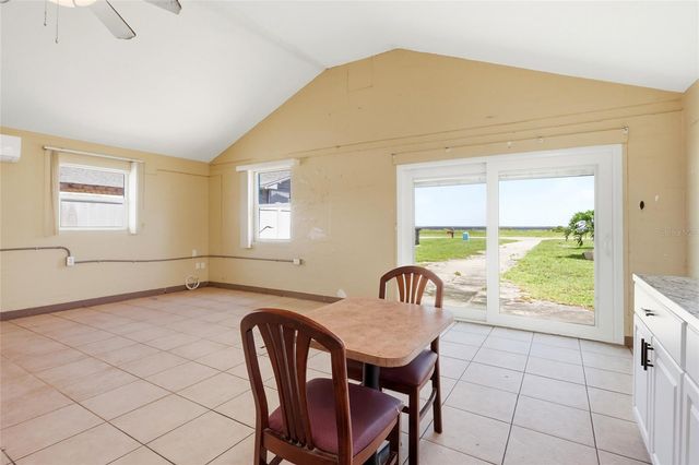 211 LAKESHORE BOULEVARD, St Cloud, FL 34769