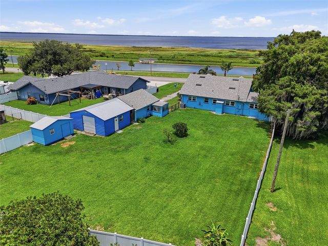 211 LAKESHORE BOULEVARD, St Cloud, FL 34769