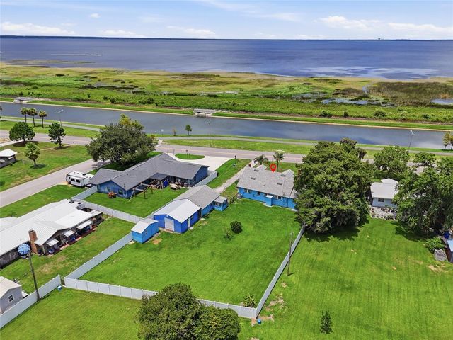 211 LAKESHORE BOULEVARD, St Cloud, FL 34769