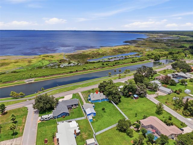 211 LAKESHORE BOULEVARD, St Cloud, FL 34769