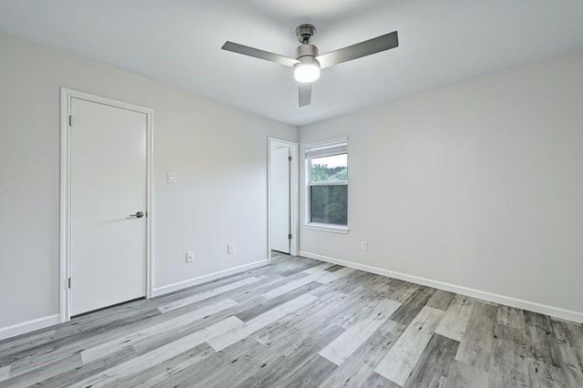 2320 Riddle RD A, Austin, TX 78748