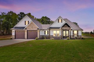1111 N Green River Road, Gaffney, SC 29341