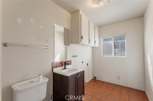 6411 Mountain View, Joshua Tree, CA 92252