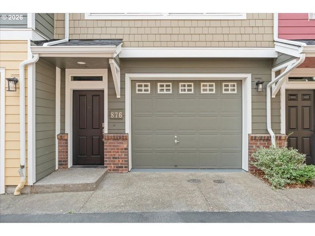 876 Nw COUNCIL Dr, Gresham, OR 97030