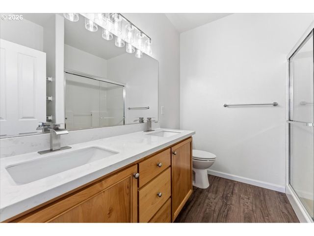 876 Nw COUNCIL Dr, Gresham, OR 97030
