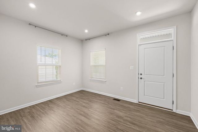 124 BROOKE VILLAGE DR, Fredericksburg, VA 22405