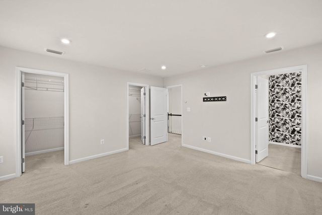 124 BROOKE VILLAGE DR, Fredericksburg, VA 22405