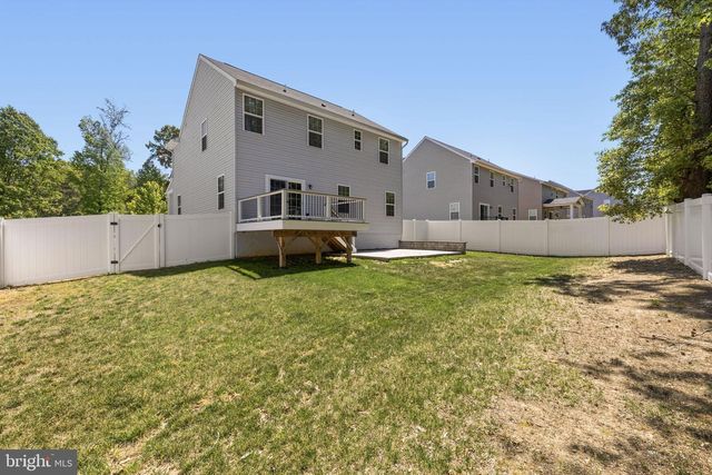 124 BROOKE VILLAGE DR, Fredericksburg, VA 22405