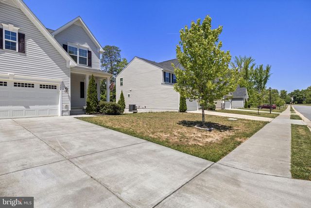 124 BROOKE VILLAGE DR, Fredericksburg, VA 22405