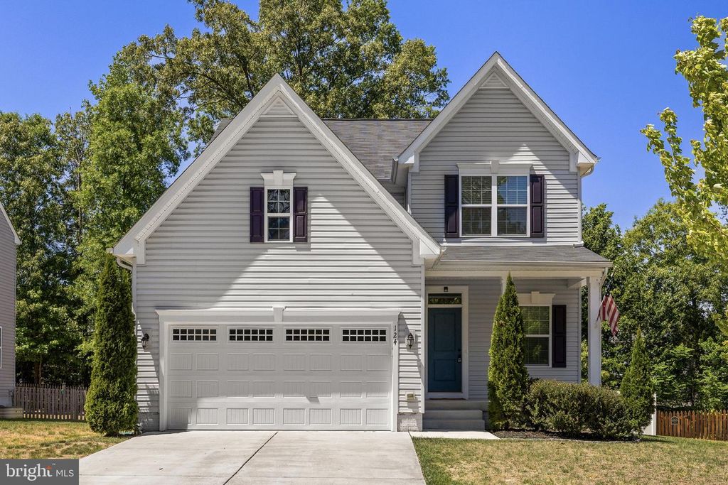 124 BROOKE VILLAGE DR, Fredericksburg, VA 22405