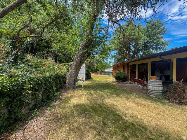4835 E BURCH CREEK DR, South Ogden, UT 84403