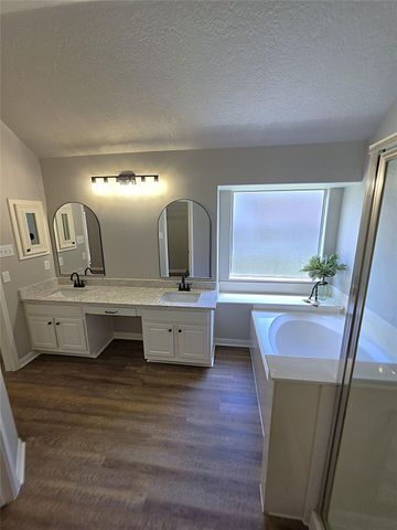 3809 Kimberly Drive, Pearland, TX 77581