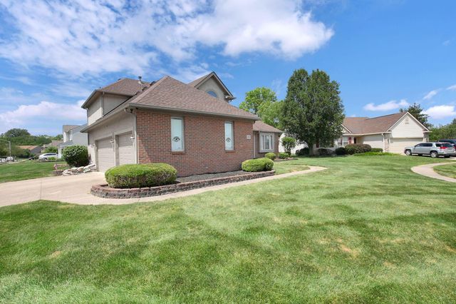 4887 Golden Grove Court, Groveport, OH 43125