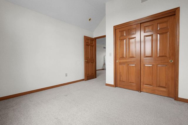 4887 Golden Grove Court, Groveport, OH 43125