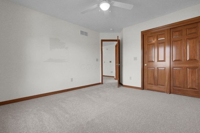 4887 Golden Grove Court, Groveport, OH 43125