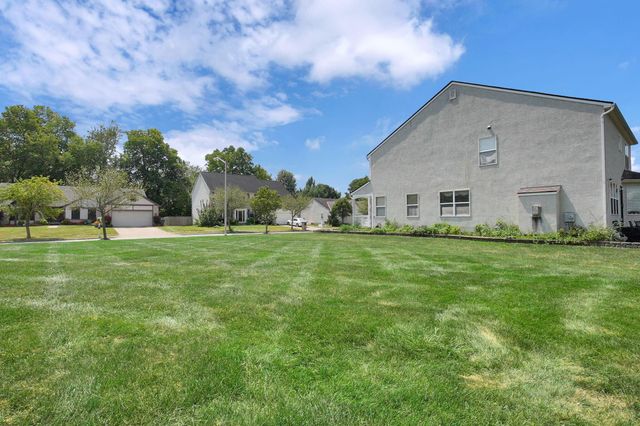 4887 Golden Grove Court, Groveport, OH 43125