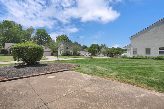 4887 Golden Grove Court, Groveport, OH 43125