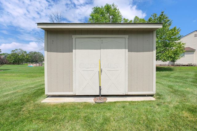 4887 Golden Grove Court, Groveport, OH 43125