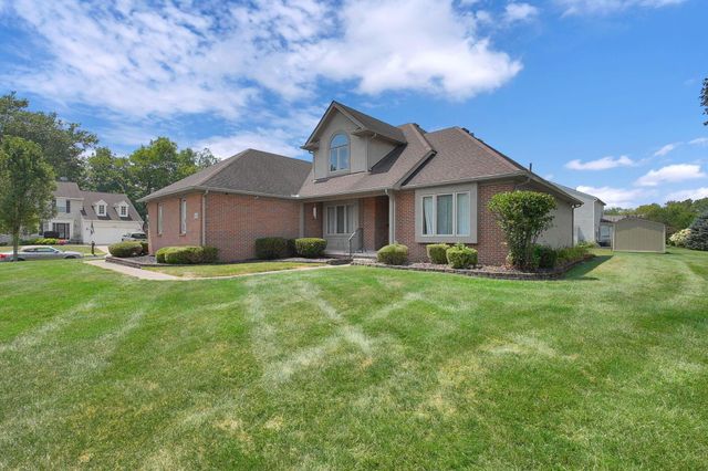 4887 Golden Grove Court, Groveport, OH 43125