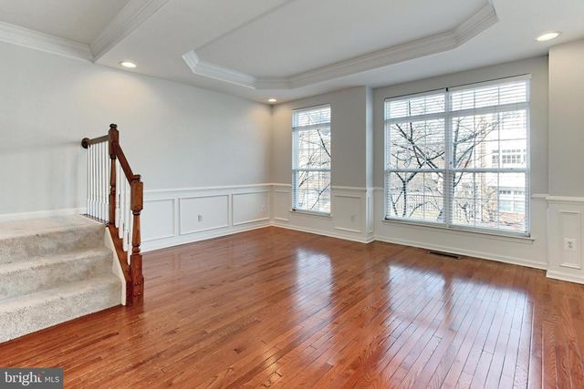 20384 BASS ROCKS TER, Ashburn, VA 20147