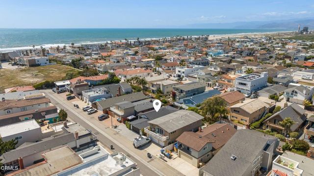 5221 Wavecrest Way, Oxnard, CA 93035