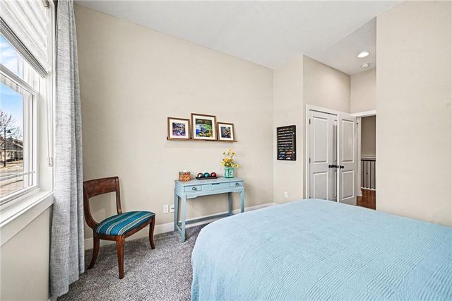 8915 NE 80th Terrace, Kansas City, MO 64158