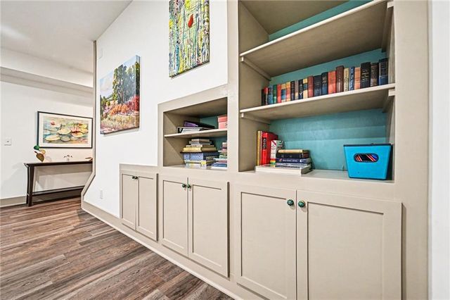 8915 NE 80th Terrace, Kansas City, MO 64158