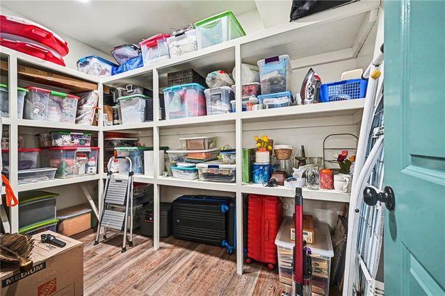 8915 NE 80th Terrace, Kansas City, MO 64158