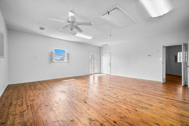 5327 Dusty Road, Athens, TX 75752