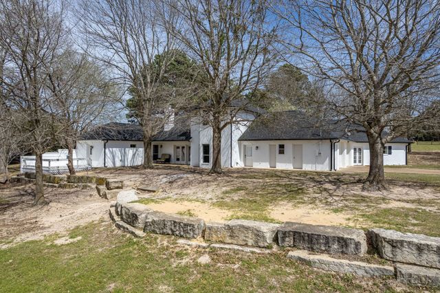 5327 Dusty Road, Athens, TX 75752