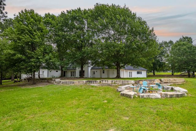 5327 Dusty Road, Athens, TX 75752