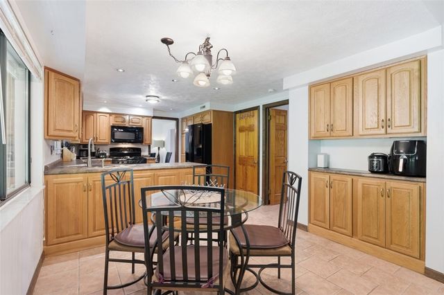 119 Wiltshire Cir, Monroeville, PA 15146