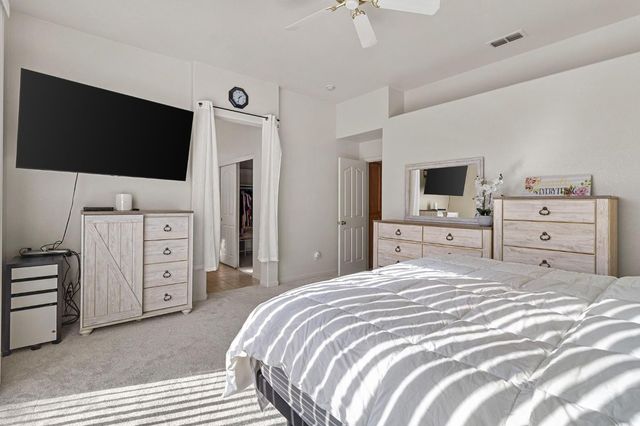 5967 Leonardo Way, Elk Grove, CA 95757