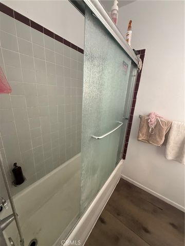 1135 W 95th, Los Angeles, CA 90044