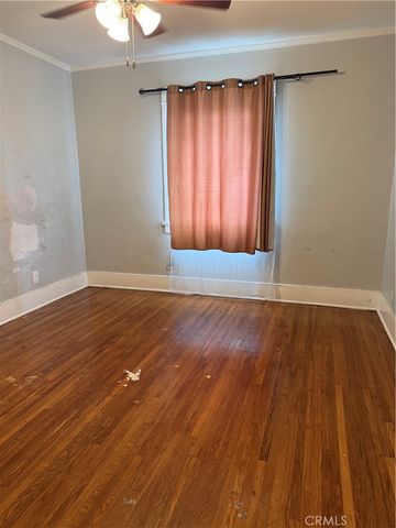 1135 W 95th, Los Angeles, CA 90044