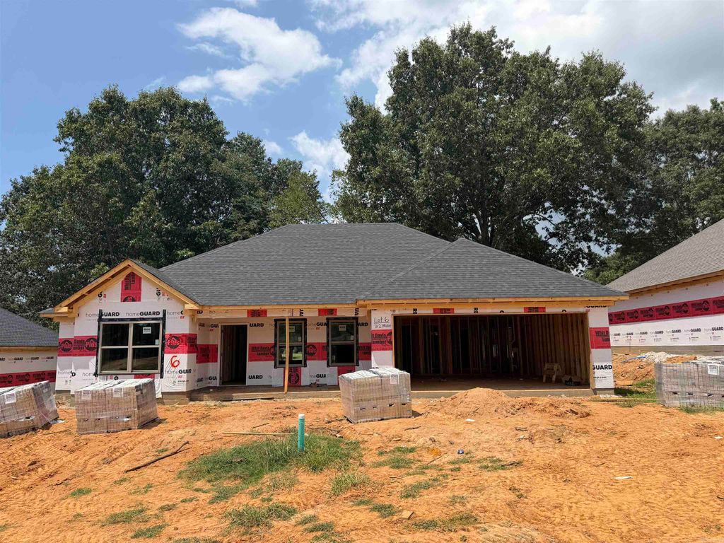 312 Millie Court, Austin, AR 72007
