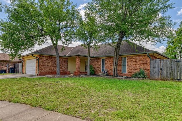 1308 SE 3rd Street, Moore, OK 73160