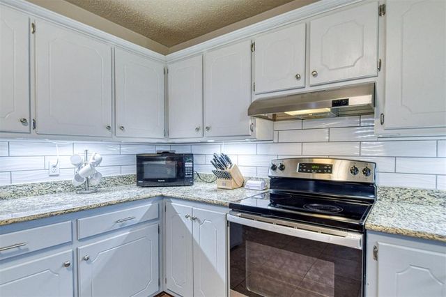 1308 SE 3rd Street, Moore, OK 73160