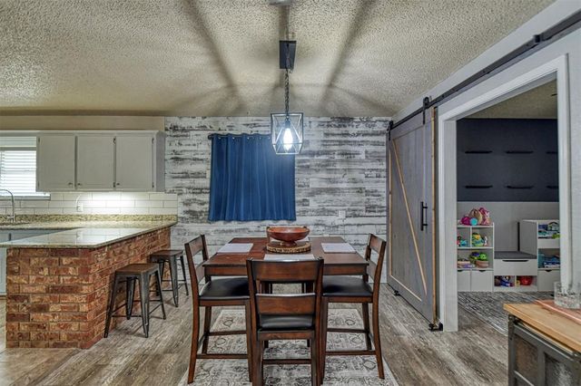 1308 SE 3rd Street, Moore, OK 73160