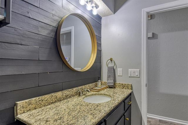 1308 SE 3rd Street, Moore, OK 73160