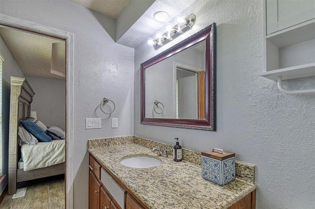 1308 SE 3rd Street, Moore, OK 73160