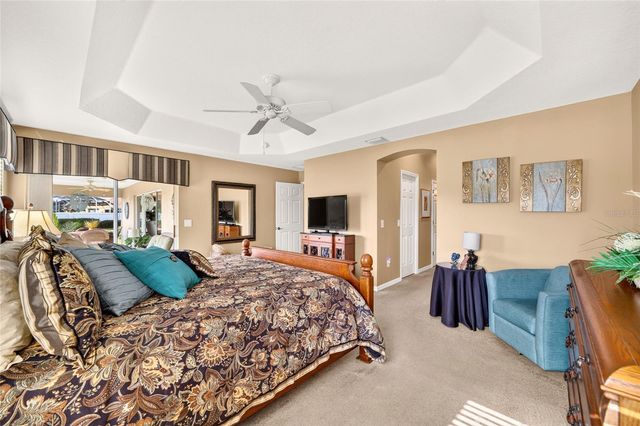 1645 HOLLOW BRANCH WAY, The Villages, FL 32162