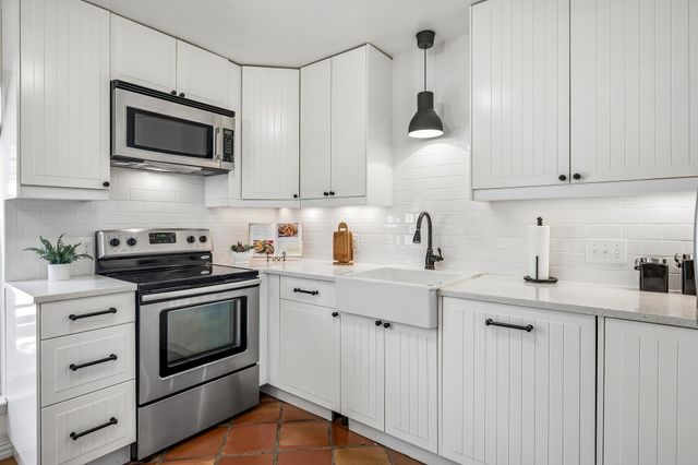 525 W Lookout Drive 122, Richardson, TX 75080