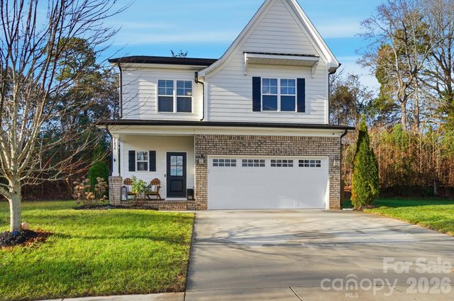 2656 Poplar Cove Drive NW, Concord, NC 28027