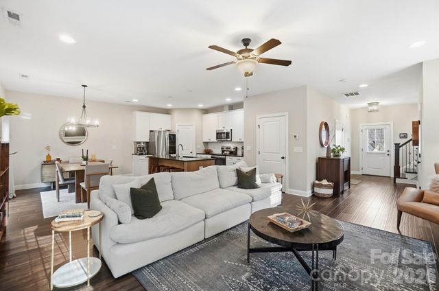 2656 Poplar Cove Drive NW, Concord, NC 28027