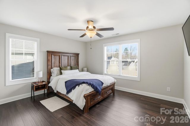 2656 Poplar Cove Drive NW, Concord, NC 28027